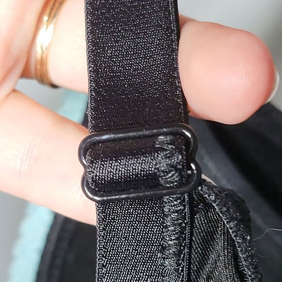 Black Nursing Bra with Adjustable Straps Size 38C Breastfeeding - Picture 6 of 9